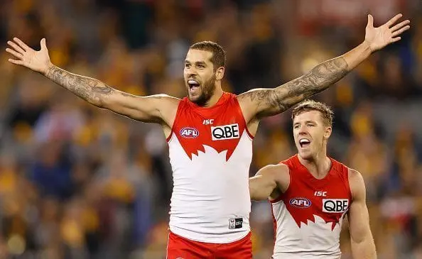 MELBOURNE, AUSTRALIA - MAY 20: Lance Franklin of the Swans celebrates a goal with Luke Parker of the Swans during the 2016 AFL Round 09 match between the Hawthorn Hawks and the Sydney Swans at the Melbourne Cricket Ground on May 20, 2016 in Melbourne, Australia. (Photo by Adam Trafford/AFL Media/Getty Images)