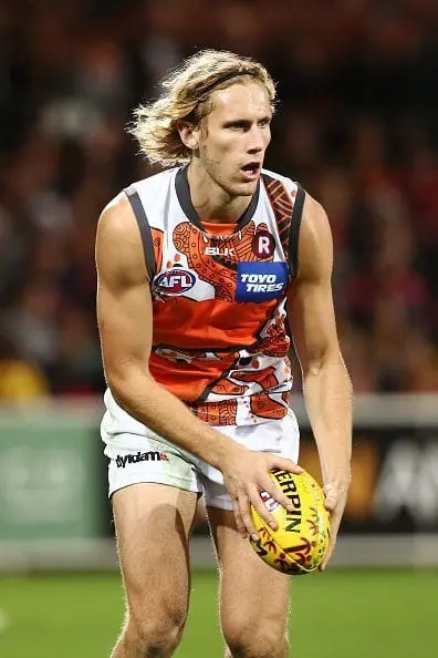 ADELAIDE, AUSTRALIA - MAY 28: Nick Haynes of the Giants runs with the ball during the round 10 AFL match between the Adelaide Crows and the Greater Western Sydney Giants at Adelaide Oval on May 28, 2016 in Adelaide, Australia. (Photo by Morne de Klerk/Getty Images)
