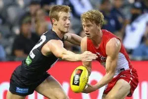 Callum Mills wins 2016 rising star award