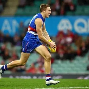 Dale signs contract extension