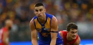INJURY NEWS: Eagle taken down to the rooms 