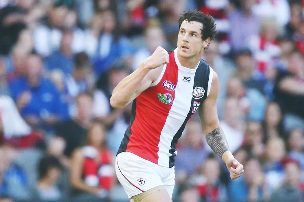 WATCH: Is Carlisle in trouble for this hit on Jack Riewoldt?