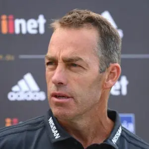 Alastair Clarkson addresses Carlton rumours