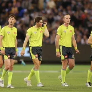 Umpires to employ new-look interchange system across byes