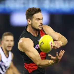 Key defender re-signs for Bombers