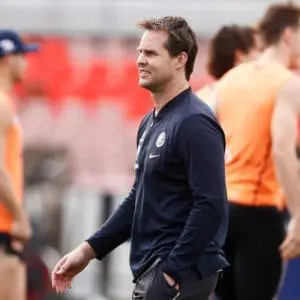 Bulldogs legend not convinced Teague will retain job