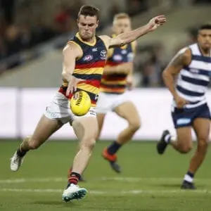 Crouch expected to stay put in 2020