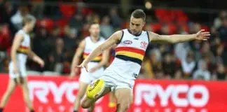 “Doesn’t get much bigger”: Retired Crows star signs with local club for 2026 WATCH: Has Brodie Smith kicked Goal of the Year?