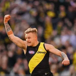 Carlton "strongly linked" to out of contract pair