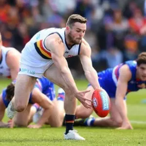 Brad Crouch "very close" to accepting Suns offer: Watson