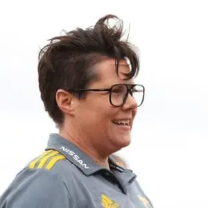 Hawthorn create history with VFLW coaching team