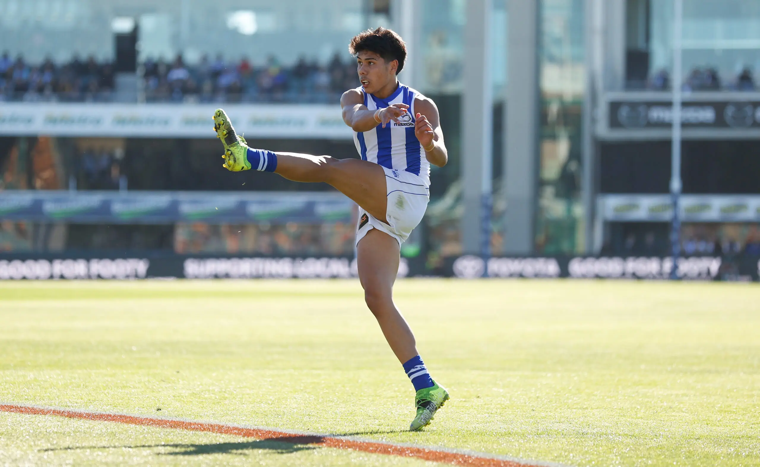 Roos pair earn nods as Magpie extends run in pole position: AFL Rookie Rankings