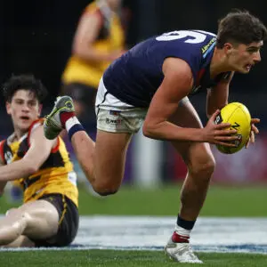 "I wish I could just stay": Top draft prospect Harry Sheezel details "incredible" St Kilda experience