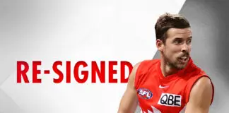 Star Swan Jake Lloyd signs on lloyd-re-signs_feature