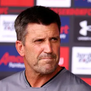 Essendon reveal cancer diagnosis for assistant coach Dale Tapping