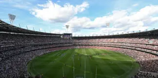 AFL attendance numbers smash records as fans flock to the footy