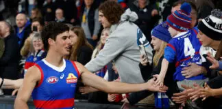 Bulldogs extend versatile tall Rookie Pup puts pen to paper on Kennel extension