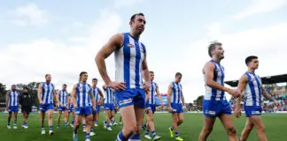 Champion ruckman calls time on AFL career, announces new club for 2026 Veteran Roo reportedly pondering 2024 decision amid rival interest: AFL trade news