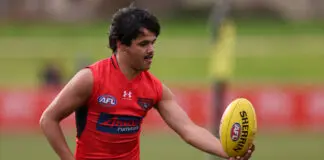 Injured Davey twin reveals latest on recovery timeline as brother looks to reach new heights with Essendon