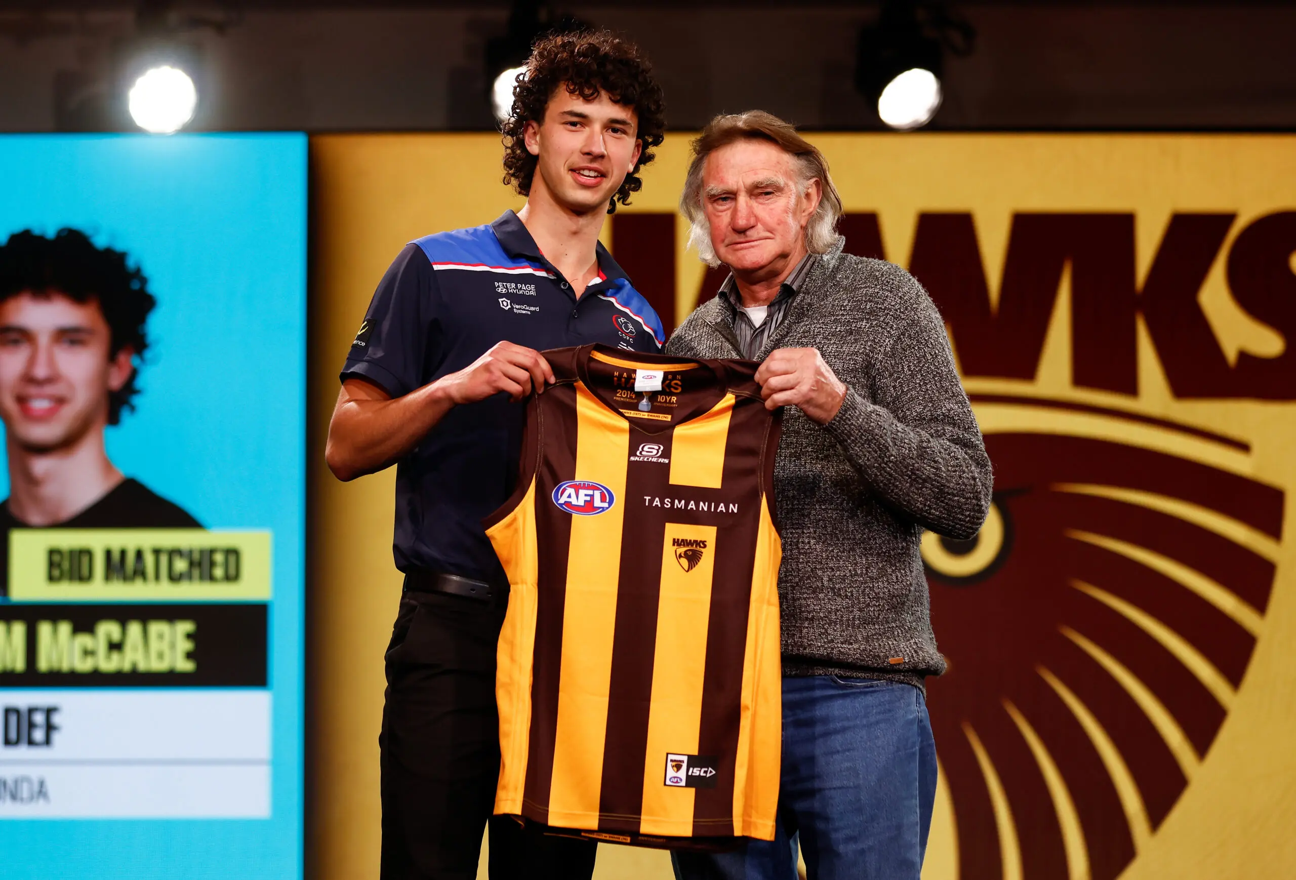 Father-son Hawk set for significant stint on sidelines