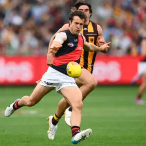 Former No.1 pick inks new deal at Essendon