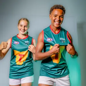 Tasmanian, St Kilda legend hits back at critics over traditional 'Devils' guernsey