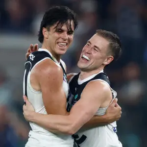 Carlton recruit Elijah Hollands injured in Fremantle clash