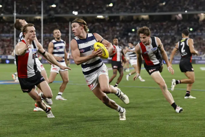 New deal for emerging Cats midfielder confirmed