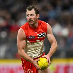 Sydney stalwart earns contract extenstion