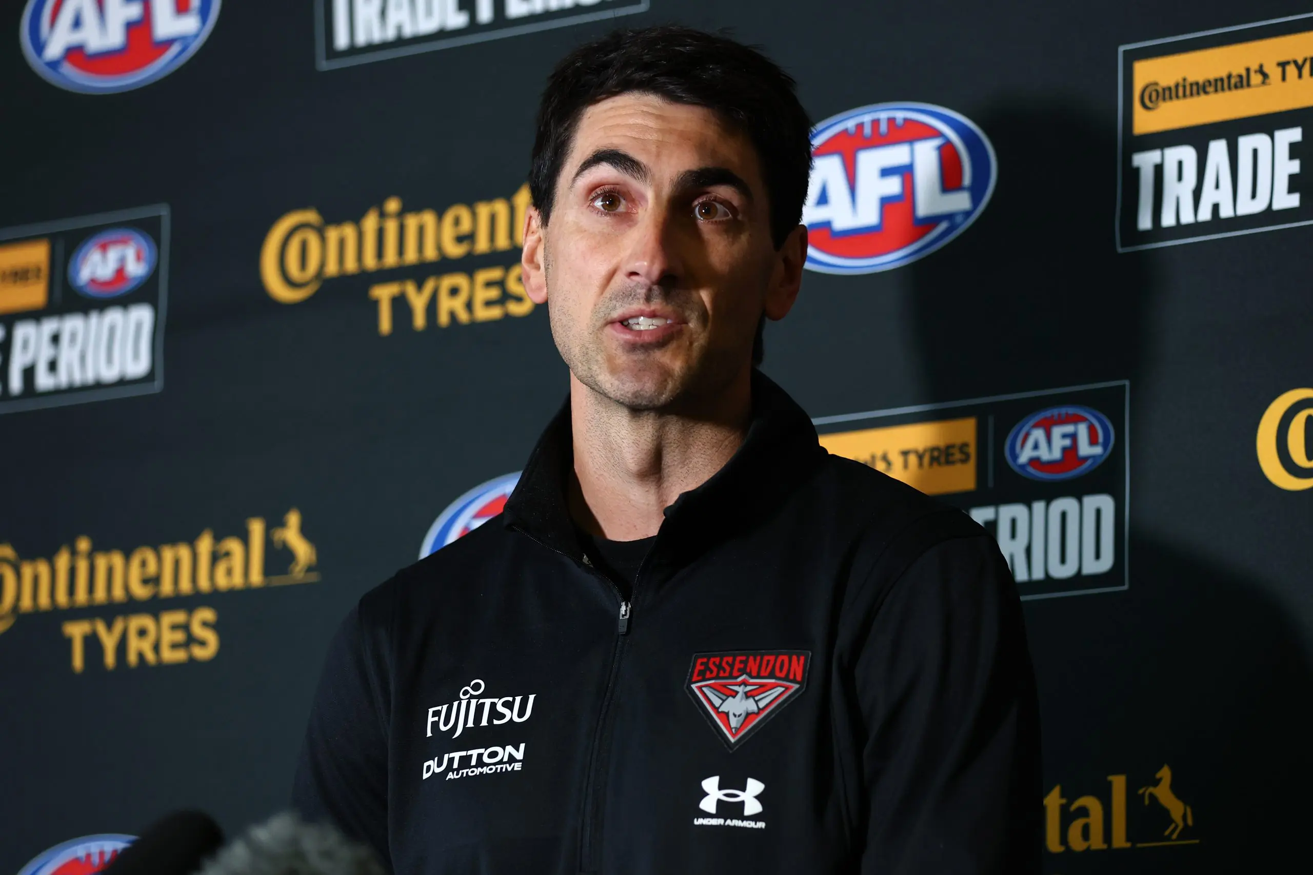 Essendon reach settlement with former list boss Adrian Dodoro