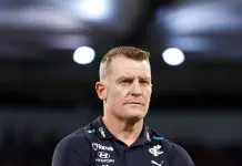 BRISBANE, AUSTRALIA - SEPTEMBER 07: Michael Voss, Senior Coach of the Blues looks on during the 2024 AFL First Elimination Final match between the Brisbane Lions and the Carlton Blues at The Gabba on September 07, 2024 in Brisbane, Australia. (Photo by Michael Willson/AFL Photos via Getty Images)