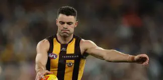 “Didn’t think I belonged”: Hawthorn midfielder opens up on role change that saved his AFL career MELBOURNE, AUSTRALIA - MARCH 20: Conor Nash of the Hawks kicks ahead during the round two AFL match between Carlton Blues and Hawthorn Hawks at Melbourne Cricket Ground on March 20, 2025, in Melbourne, Australia. (Photo by Robert Cianflone/Getty Images)