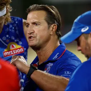 DARWIN, AUSTRALIA - MAY 10: Luke Beveridge, Senior Coach of the Bulldogs addresses his players during the 2025 AFL Round 09 match between the Gold Coast Suns and the Western Bulldogs at TIO Stadium on May 10, 2025 in Darwin, Australia. (Photo by Michael Willson/AFL Photos via Getty Images)