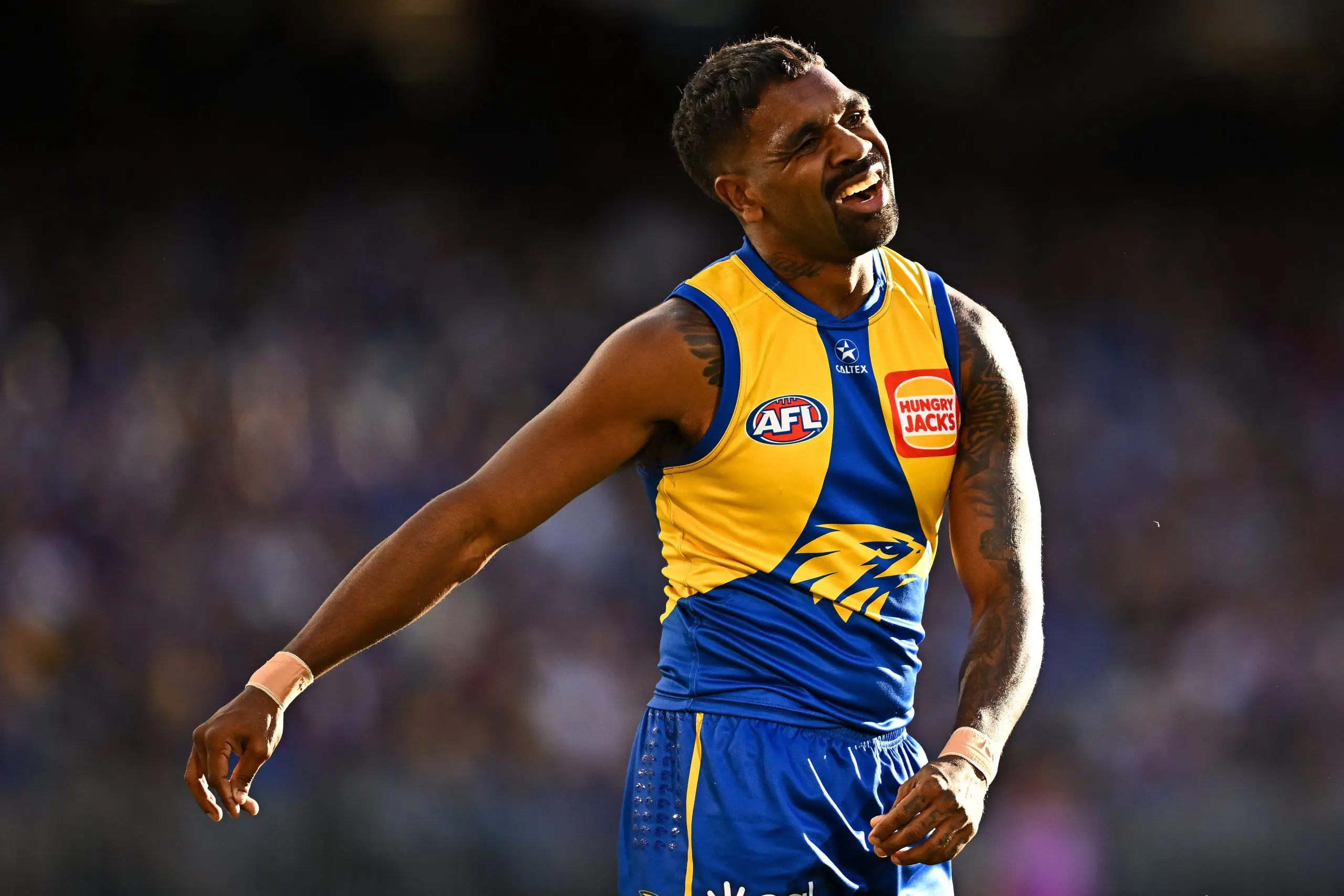 PERTH, AUSTRALIA - APRIL 18: Liam Ryan of the Eagles misses a shot on goal during the 2025 AFL Round 06 match between the West Coast Eagles and the Essendon Bombers at Optus Stadium on April 18, 2025 in Perth, Australia. (Photo by Daniel Carson/AFL Photos via Getty Images)