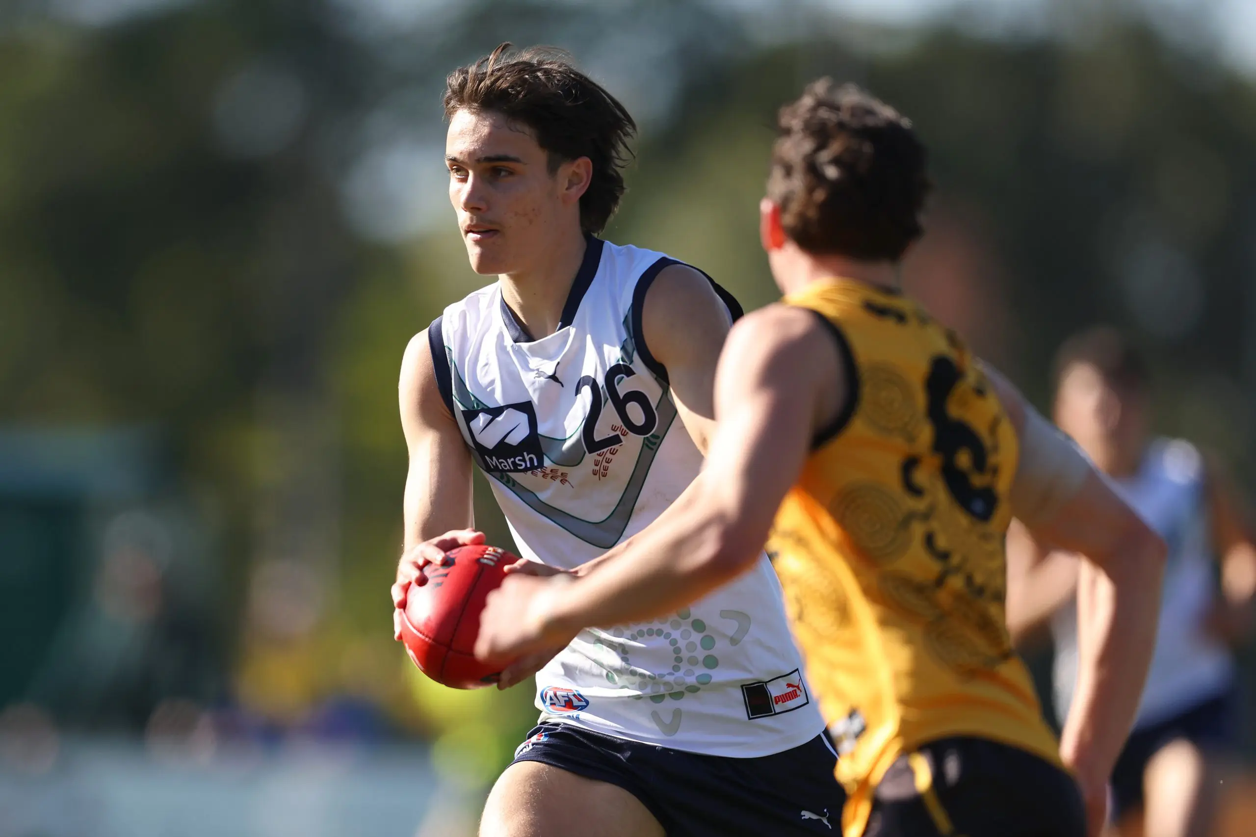 PERTH, AUSTRALIA - JUNE 07: Mitchell Stevens of Victoria Country in action during the Marsh AFL National Championships U18 Boys match between Western Australia and Victoria Country at Mineral Resources Park, on June 07, 2025, in Perth, Australia. (Photo by Paul Kane/AFL Photos/via Getty Images)