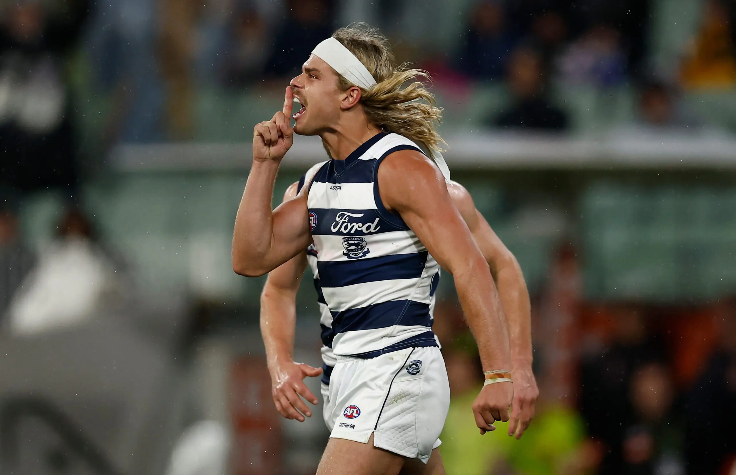 MELBOURNE, AUSTRALIA - SEPTEMBER 19: Bailey Smith of the Cats celebrates a goal during the AFL Second Preliminary Final match between the Geelong Cats and the Hawthorn Hawks at the Melbourne Cricket Ground on September 19, 2025 in Melbourne, Australia. (Photo by Michael Willson/AFL Photos via Getty Images)