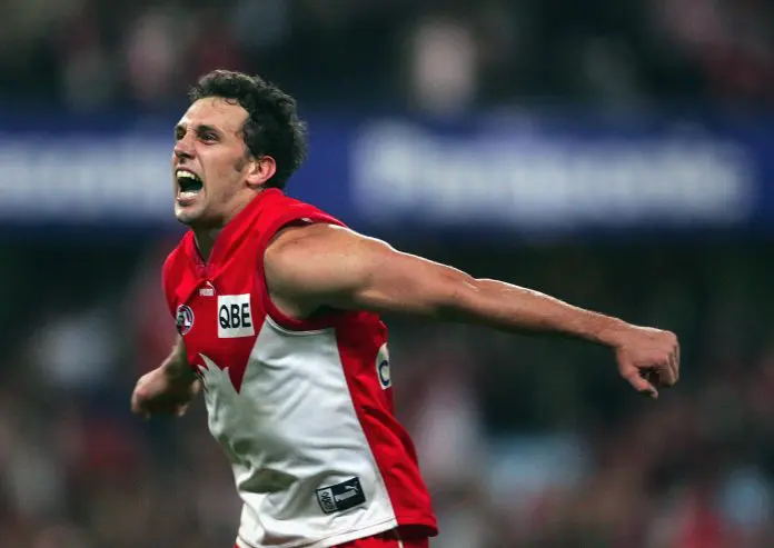 SYDNEY, NSW - SEPTEMBER 09: Nick Davis of the Swans celebrates kicking the winning goal during the AFL Semi Final match between the Sydney Swans and the Geelong Cats at the Sydney Cricket Ground September 9, 2005 in Sydney, Australia. (Photo by Adam Pretty/Getty Images)