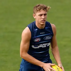 GEELONG, AUSTRALIA - MAY 15: Jay Polkinghorne of the Cats in action during the Geelong Cats training session at GMHBA Stadium on May 15, 2025 in Geelong, Australia. (Photo by Michael Willson/AFL Photos via Getty Images)