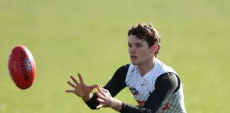 Untried Collingwood duo on debut watch MELBOURNE, AUSTRALIA - JULY 30: Joel Cochran of the Magpies takes the ball during a Collingwood Magpies AFL training session at Olympic Park Oval on July 30, 2025 in Melbourne, Australia. (Photo by Robert Cianflone/Getty Images)