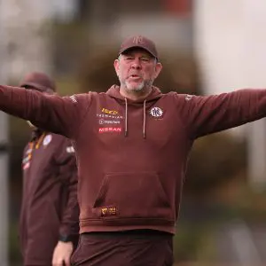 MELBOURNE, AUSTRALIA - SEPTEMBER 10: Assitant coach Brett Ratten gestures during a Hawthorn Hawks AFL training session at Waverley Park on September 10, 2025 in Melbourne, Australia. (Photo by Robert Cianflone/Getty Images)