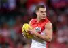 SYDNEY, AUSTRALIA - JUNE 27:  Tom Papley of the Swans looks upfield during the round 16 AFL match between Sydney Swans and Western Bulldogs at Sydney Cricket Ground on June 27, 2025 in Sydney, Australia. (Photo by Matt King/AFL Photos/via Getty Images)