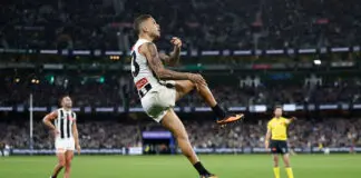 Star Magpie takes another step towards AFL return MELBOURNE, AUSTRALIA - JUNE 09: Bobby Hill of the Magpies kicks the ball during the 2025 AFL Round 13 match between the Melbourne Demons and the Collingwood Magpies at Melbourne Cricket Ground on June 9, 2025 in Melbourne, Australia. (Photo by Michael Willson/AFL Photos via Getty Images)
