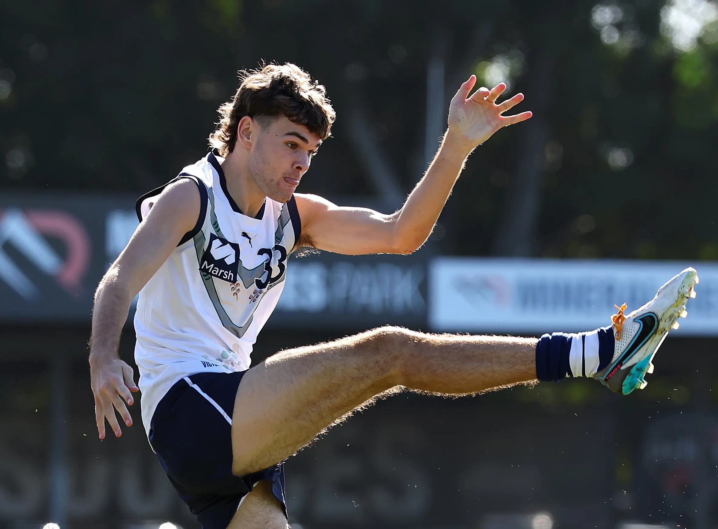 PERTH, AUSTRALIA - JUNE 07: Wil Malady of Victoria Country in action during the Marsh AFL National Championships U18 Boys match between Western Australia and Victoria Country at Mineral Resources Park, on June 07, 2025, in Perth, Australia. (Photo by Paul Kane/AFL Photos/via Getty Images)