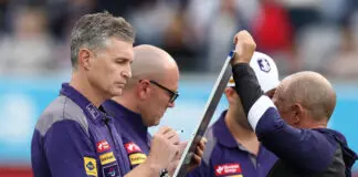 “That’s my only concern”: Fremantle’s one weakness? GEELONG, AUSTRALIA - MARCH 14: Justin Longmuir, Senior Coach of the Dockers during the 2026 AFL Round 01 match between the Geelong Cats and the Fremantle Dockers at GMHBA Stadium on March 14, 2026 in Geelong, Australia. (Photo by James Wiltshire/AFL Photos via Getty Images)