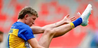 FINAL TEAMS: Gold Coast vs West Coast – Round 1, 2026 GOLD COAST, AUSTRALIA - MARCH 15: Willem Duursma of the Eagles warms up ahead of the 2026 AFL Round 01 match between the Gold Coast Suns and the West Coast Eagles at People First Stadium on March 15, 2026 in the Gold Coast, Australia. (Photo by Russell Freeman/AFL Photos via Getty Images)