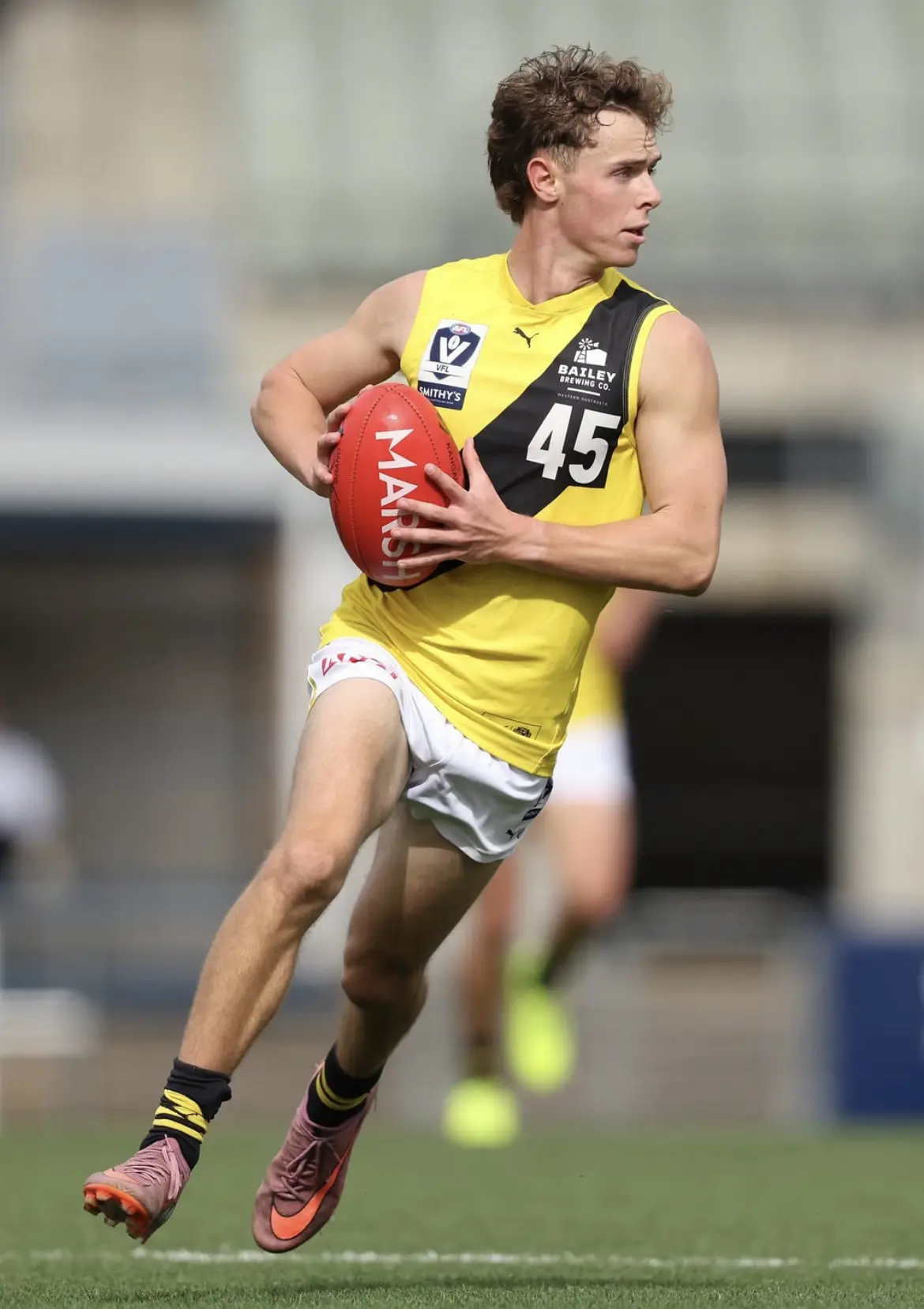 4F877DE5-2807-406C-A186-EEFD2BCD18C0