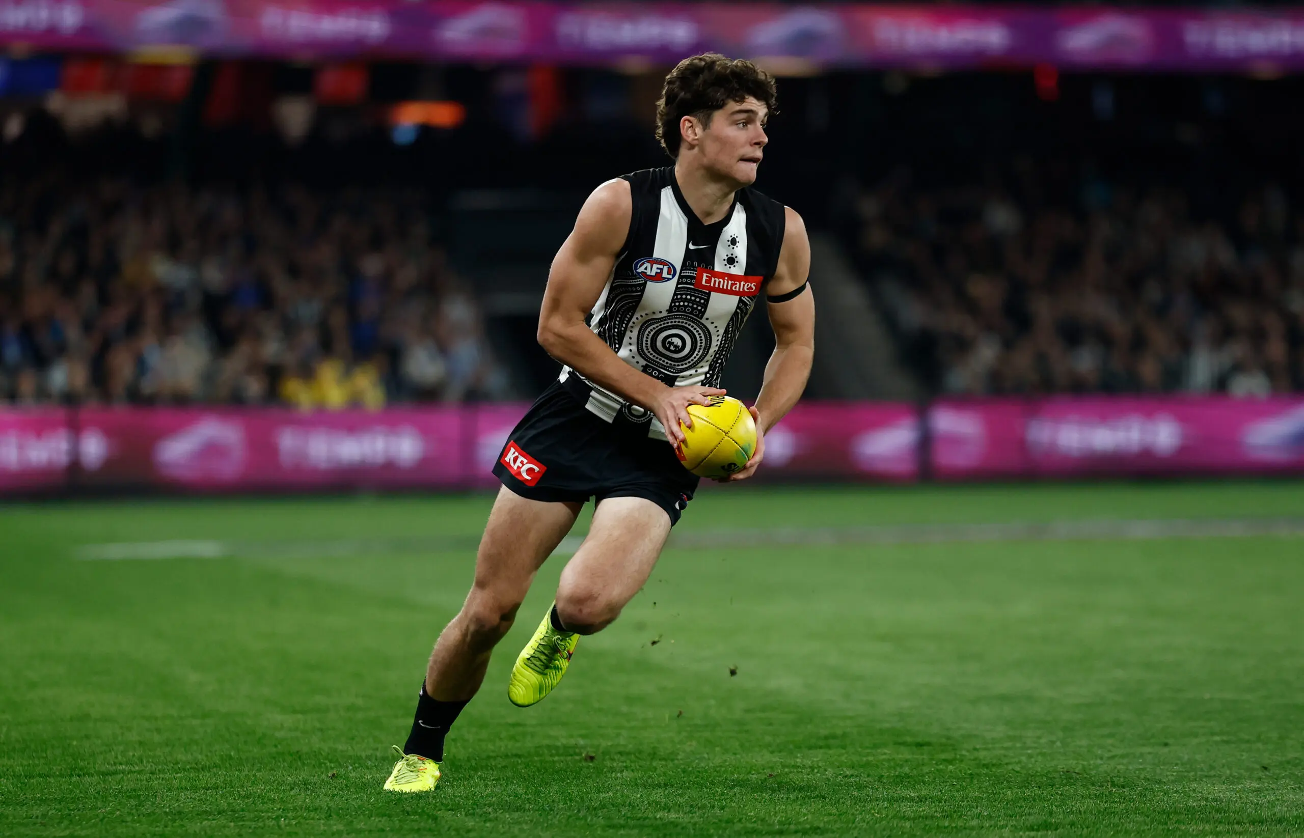MELBOURNE, AUSTRALIA - JULY 10: Sam Swadling of the Magpies in action during the 2026 AFL Round 18 match between the Collingwood Magpies and the North Melbourne Kangaroos at Marvel Stadium on July 10, 2026 in Melbourne, Australia. (Photo by Michael Willson/AFL Photos via Getty Images)