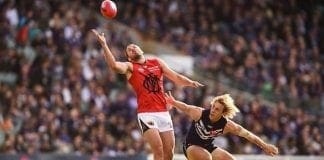 Colin Garland re-signs