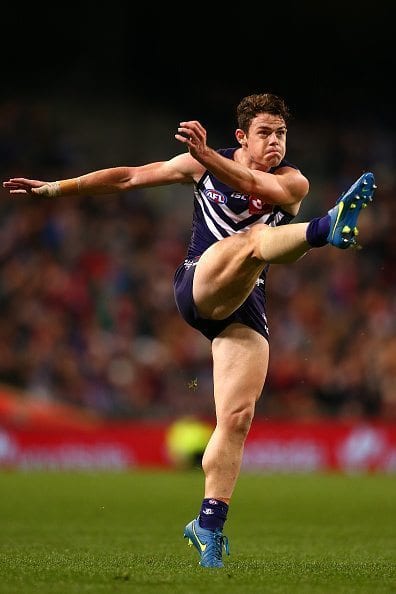 PERTH, AUSTRALIA - JUNE 04: Lachie Neale of the Dockers kicks on goal during the round 11 AFL match between the Fremantle Dockers and the Essendon Bombers at Domain Stadium on June 4, 2016 in Perth, Australia.  (Photo by Paul Kane/Getty Images)