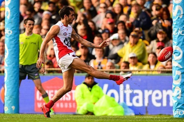 PERTH, AUSTRALIA - JULY 23: Jeff Garlett of the Demons kicks on goal during the 2016 AFL Round 18 match between the West Coast Eagles and the Melbourne Demons at Domain Stadium on July 23, 2016 in Perth, Australia. (Photo by Daniel Carson/AFL Media/Getty Images)